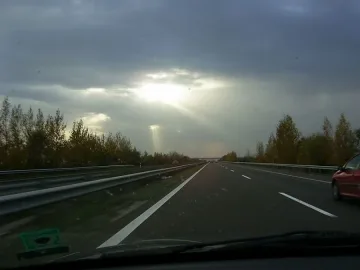 Верижна катастрофа в Унгария отне три живота