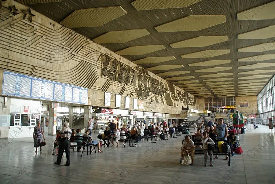 Улеснение за пътуващите! ЖП гари пускат нови услуги