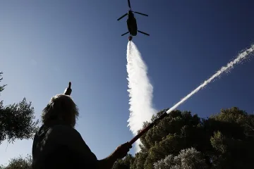 Бедствено положение в Гърция заради пожари