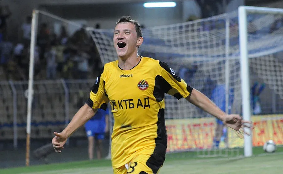 "Ботев" пропищя от гладни мениджъри