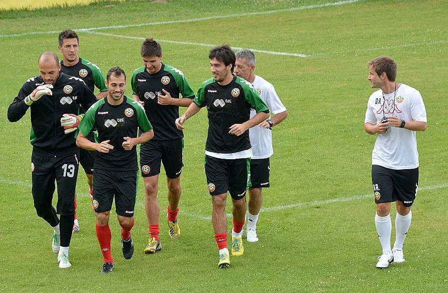 Агентът на Манолев не вижда възможност за трансфер 