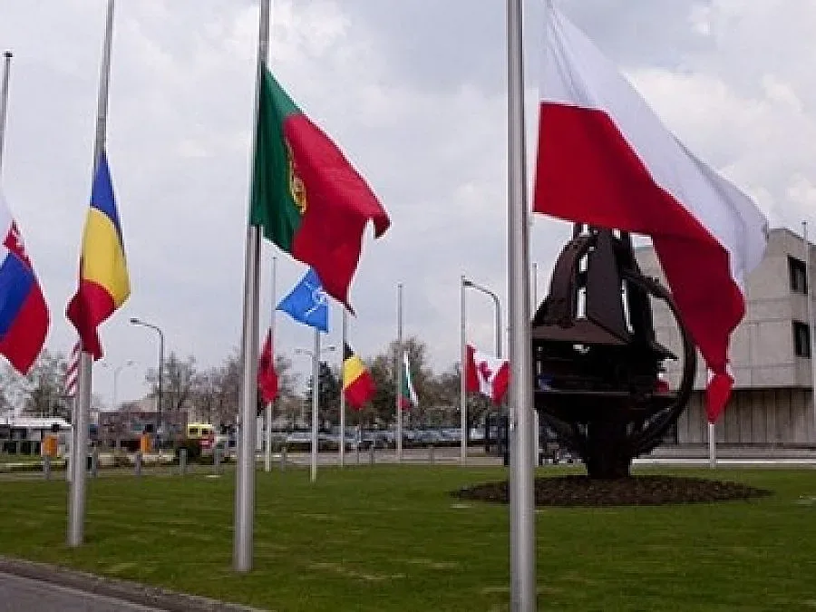 Център на НАТО започва работа в България