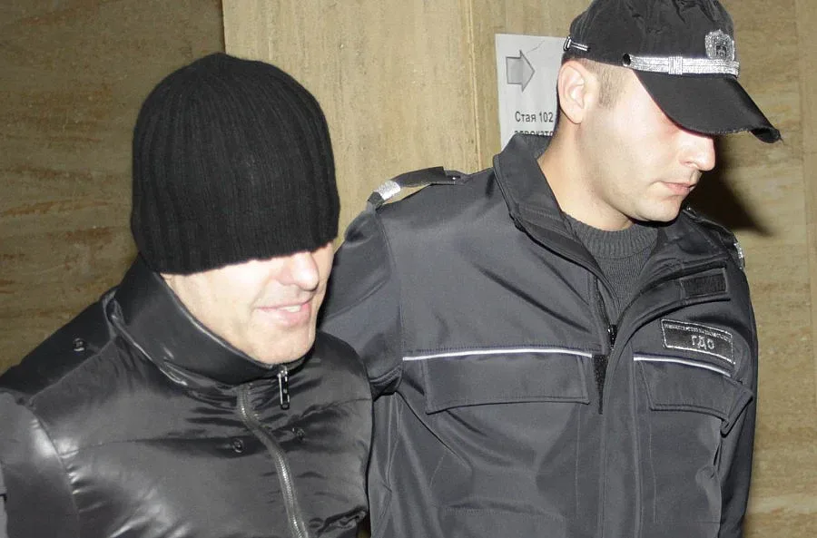 Брендо изпрал 2 млн. евро от 621 кила кокаин