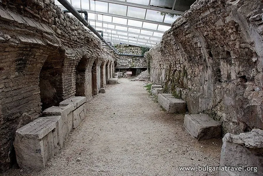 Реставрират Римските терми за 150 000 лева