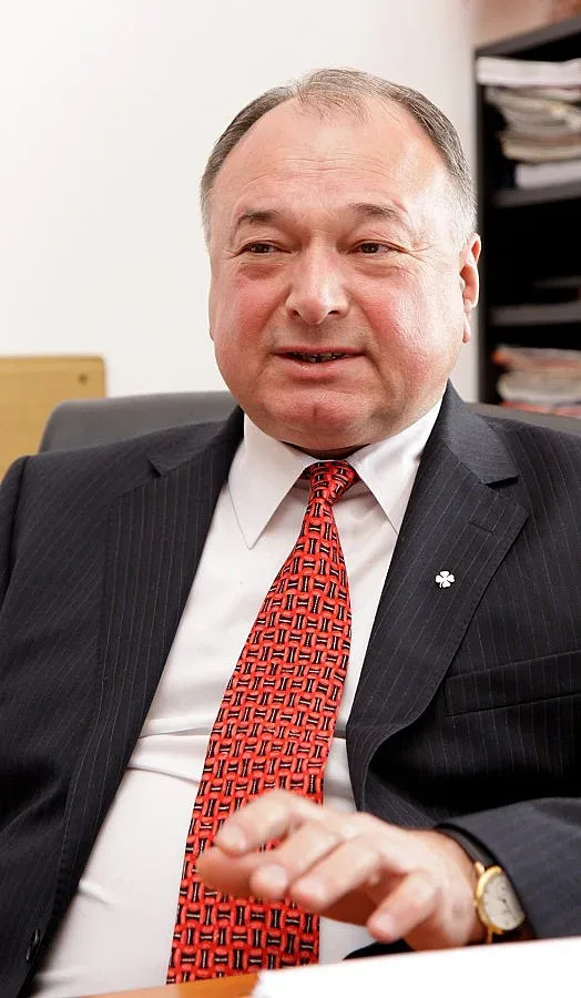 Спас Панчев: Веригите мачкат БГ производителите