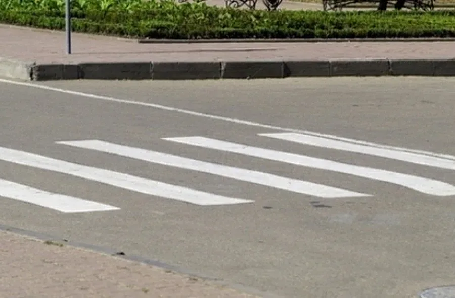 12-годишен подкара мотопед