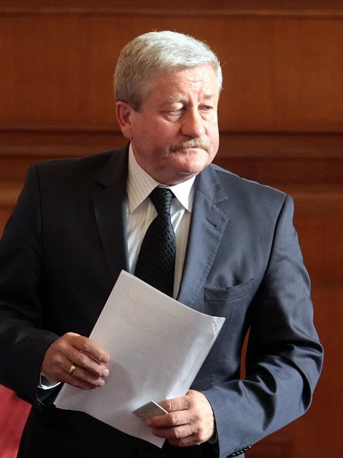 БАСТА не бърза за избори, вот най-рано през май