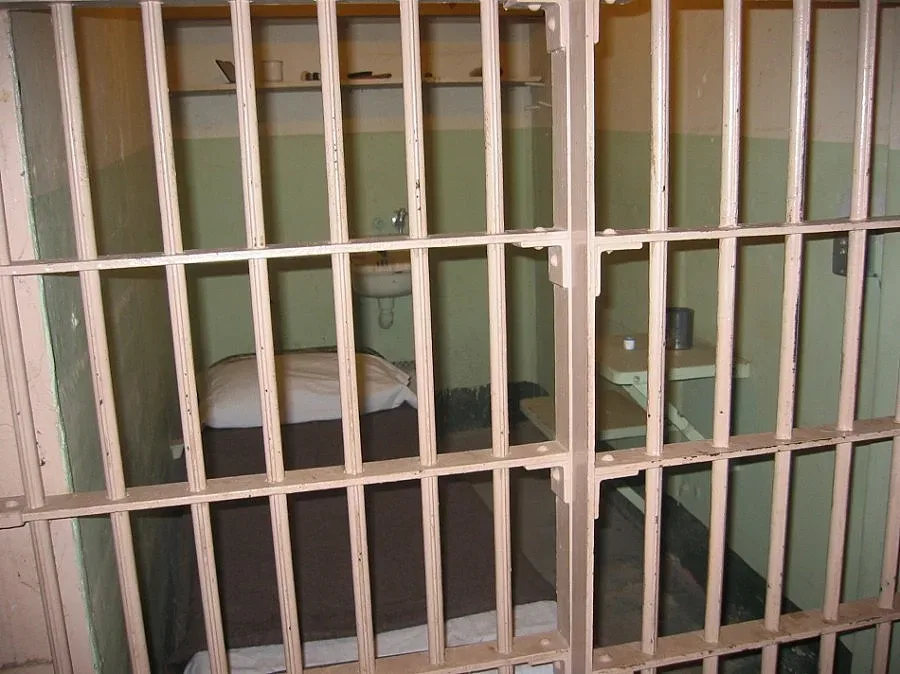 12 години затвор за убийство от ревност