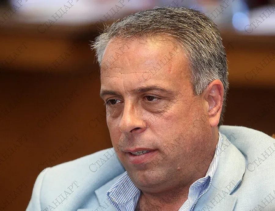 Партията на отцепниците от ГЕРБ ще се казва БАСТА