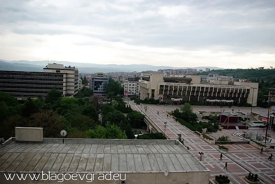 30 автобуса блокират улици в знак на протест в Благоевград