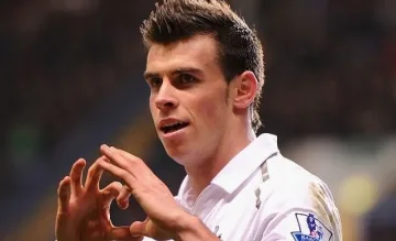 Бейл отпраши към морето