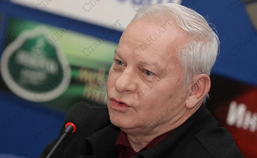 Една здравна каса не стига