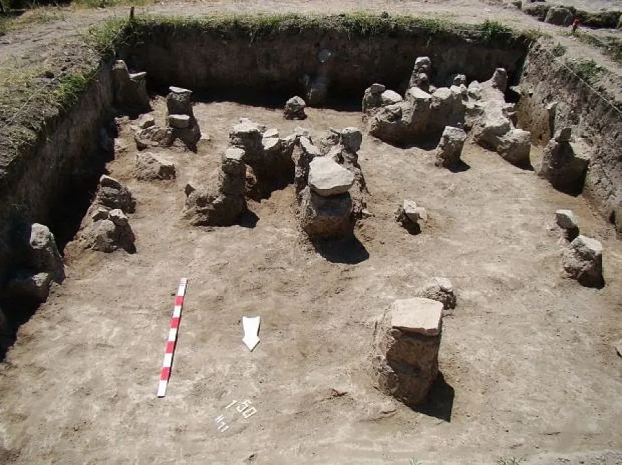 Гривна на 7000 г. откриха край Русе