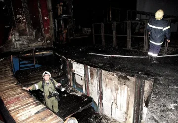 Пожар пламна в Драматичния театър в Пловдив