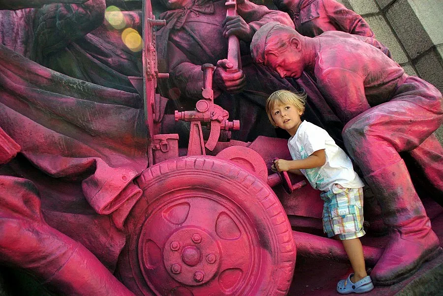 Шпагин се събуди в розово