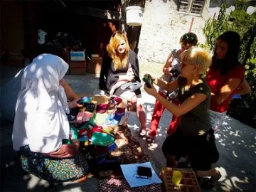 Евроучилище в Дъждовница събира студенти от Рим и Истанбул