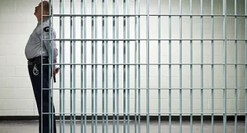 13 бегълци от тежко охраняван затвор в Аржентина