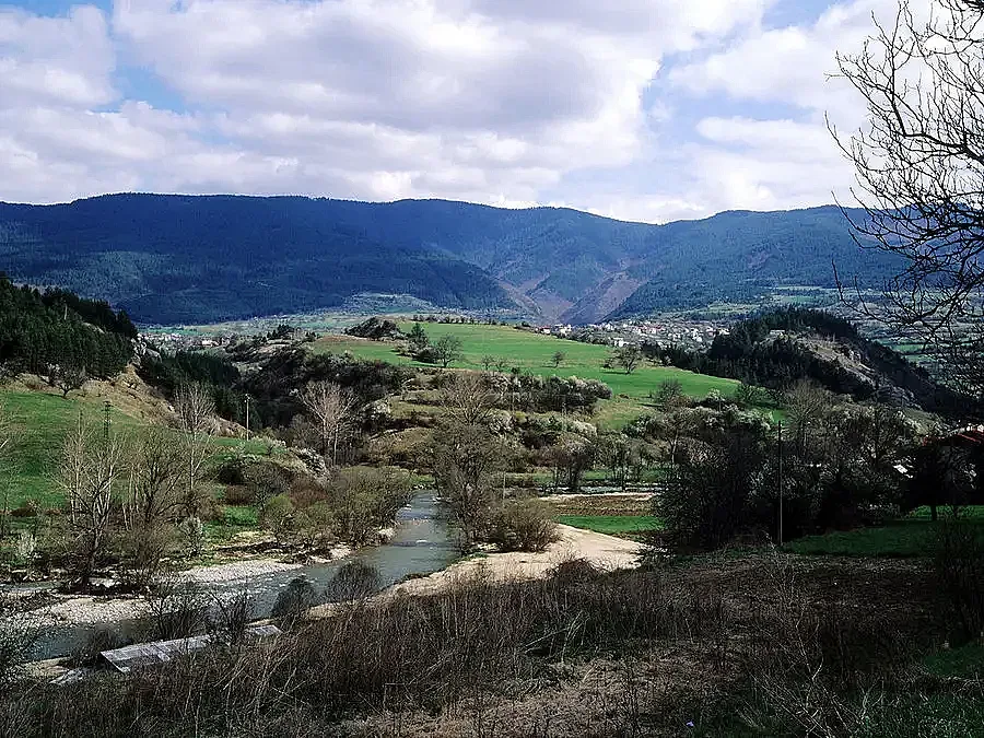 Ще познате ли? Най-дългата екопътека в България