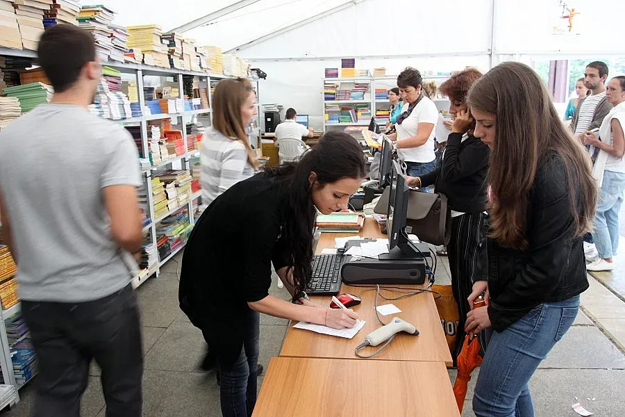 БАН решава басове за правописа