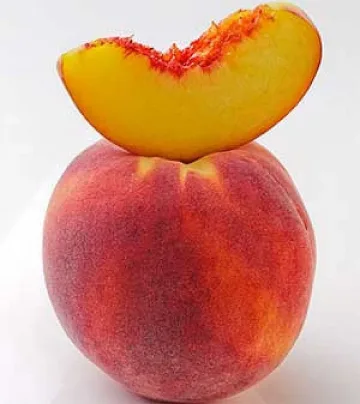 Сливенската праскова се върна в Русия