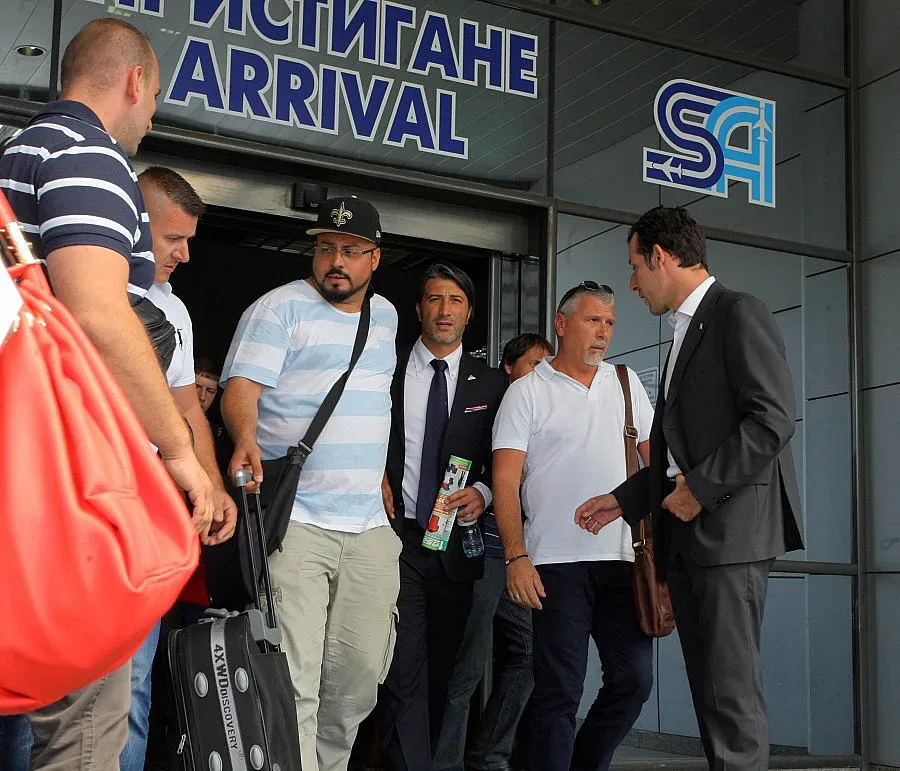 Огромен гард покри Мурат Якин