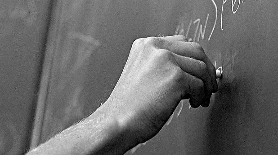Учителят "Мечта" се връща в клас
