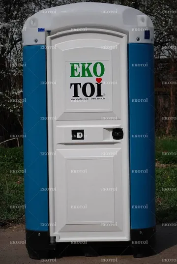 Откраднаха тоалетна от АМ "Тракия"