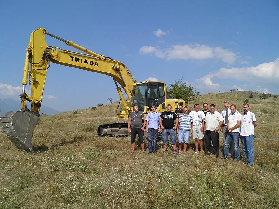 Строят център край Разлог за лечебна езда