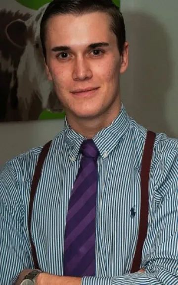 21-годишен стажант почина след 72-часов работен ден