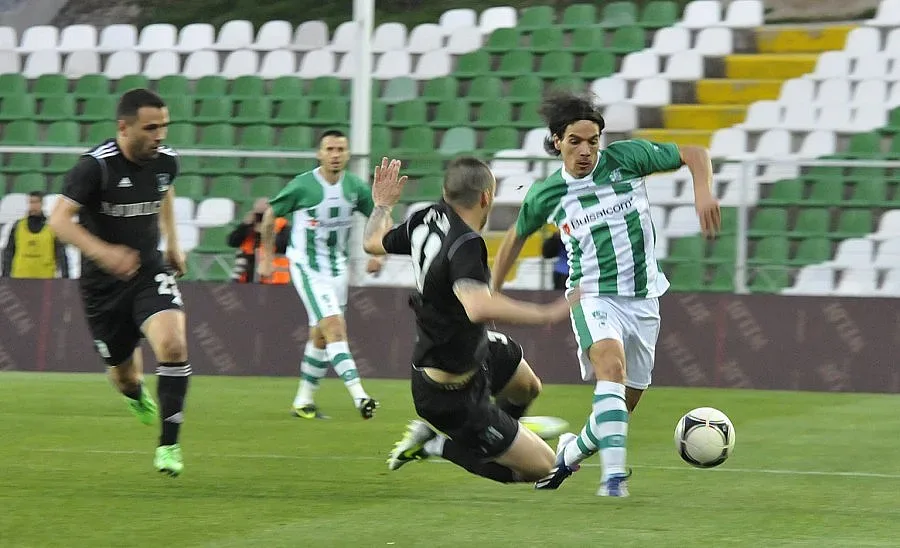 Алберто Лоузейро аут до края на годината