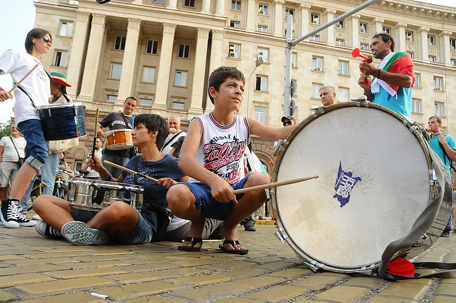 Родители искат извинение от ДАЗД