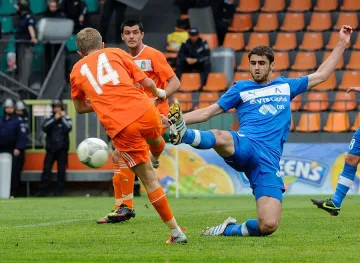 Литекс и "Левски" завършиха при равенство