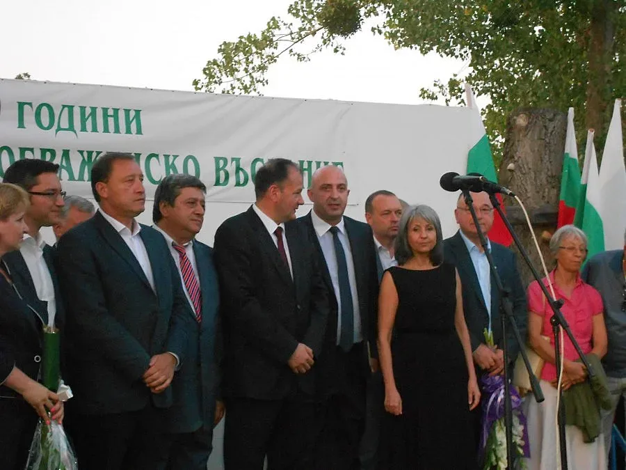 Вицепрезидент до министри на Петрова нива