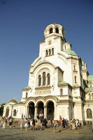Разнобой в БСП за храмовете