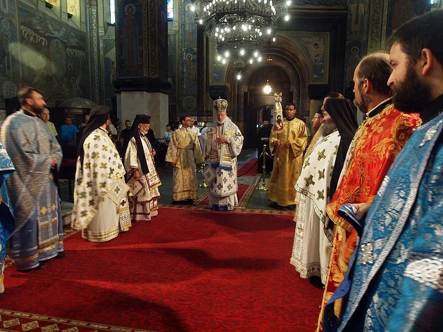 Митрополит Амвросий: Дядо Кирил беше почтен човек