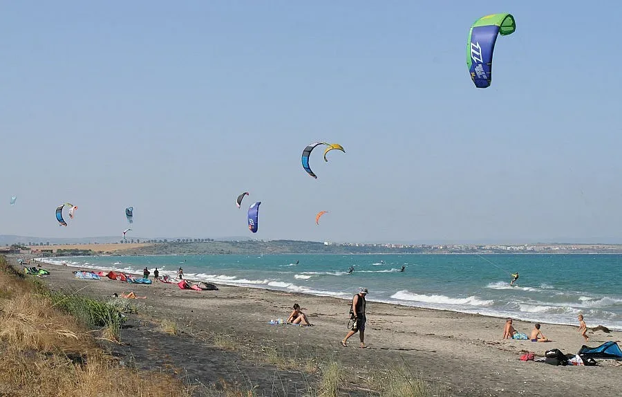 Мъж се самоуби на плажа в Бургас
