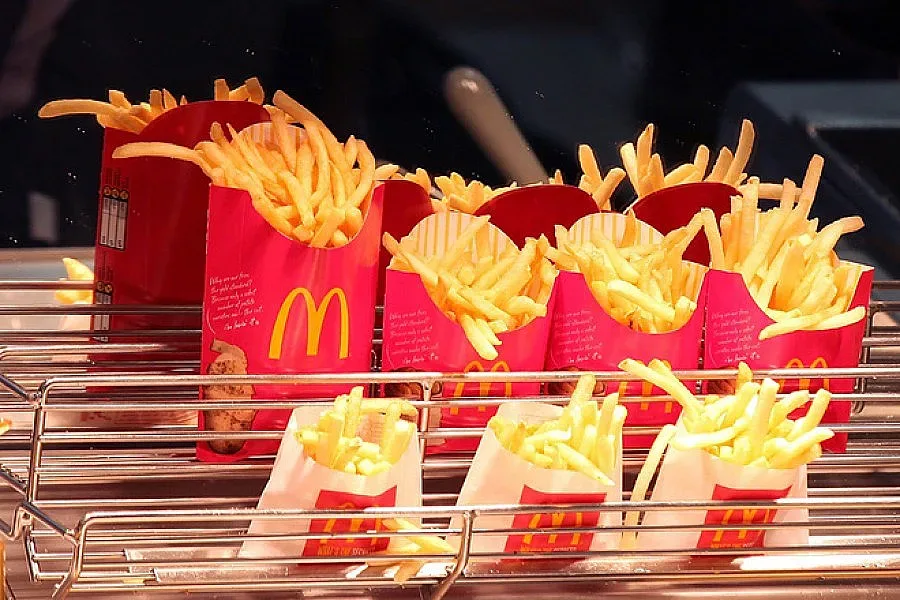 Разрешиха продажбата на McDonald`s у нас