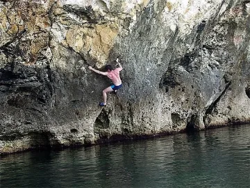 Поляци и немци висят по скалите