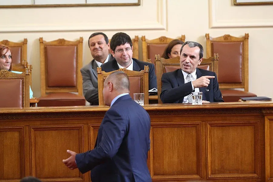 Депутатите отхвърлиха президентското вето