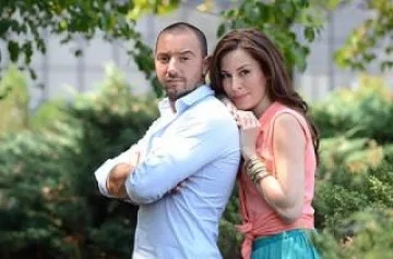 Яна и Антон отлетяха за Африка