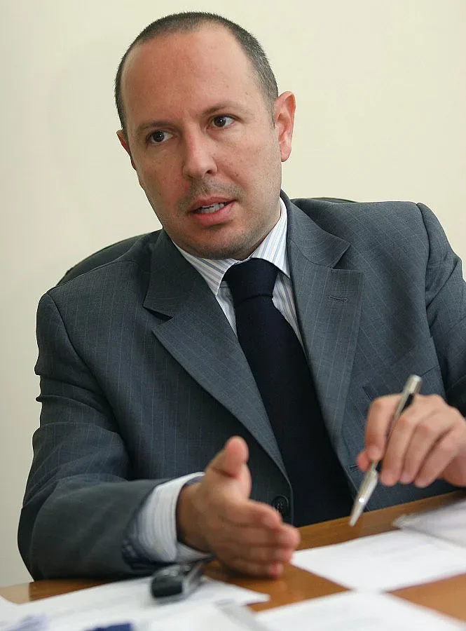 Шефът на ДАИ подаде оставка