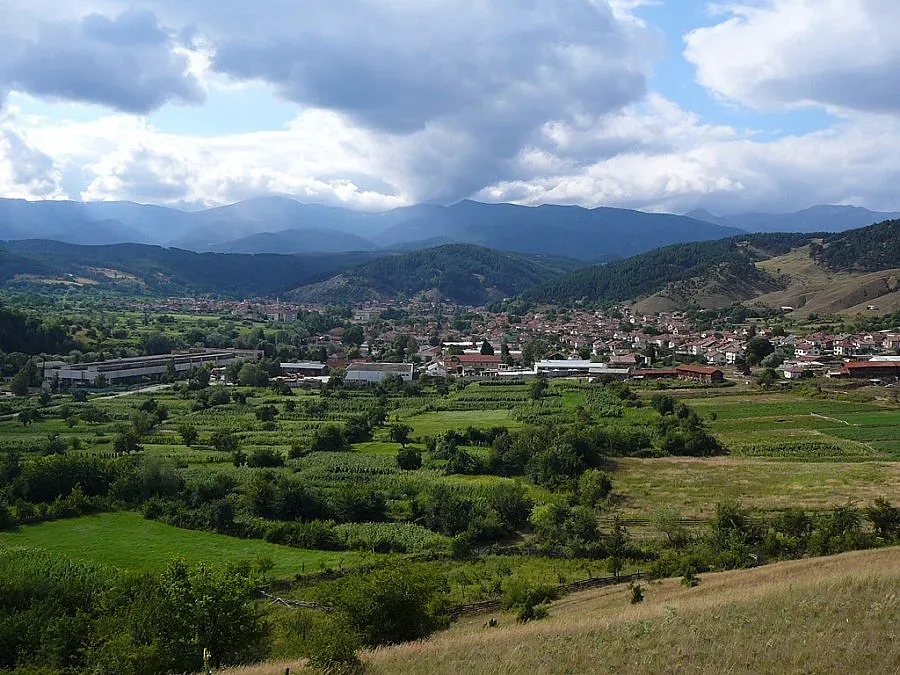 Губернаторът на Силистра спря сделка за земи без търг