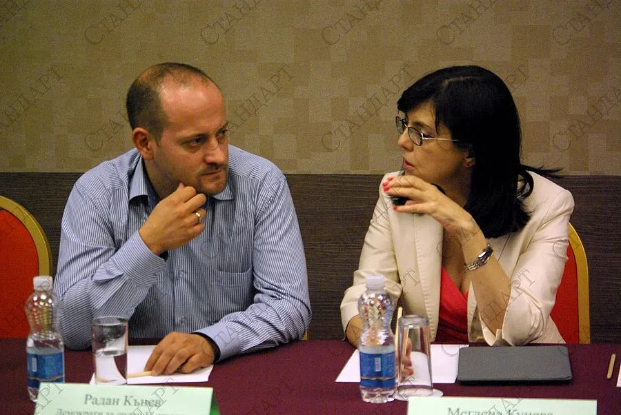 Десни обсъждат бюджета с президента