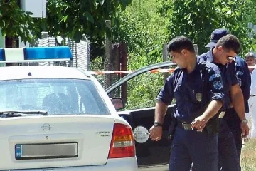 Закопчаха полицай за продажба на дрога