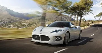 Spyker пуска спортно купе със стъклен покрив