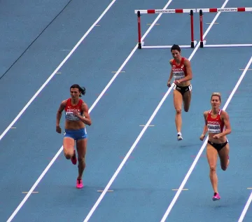 Дисквалифицираха Стамболова на полуфинала