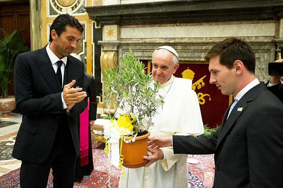 Папска благословия срещу България