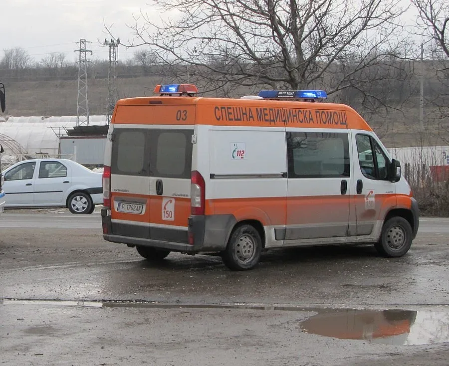 Мъж в кома намерен на пътя