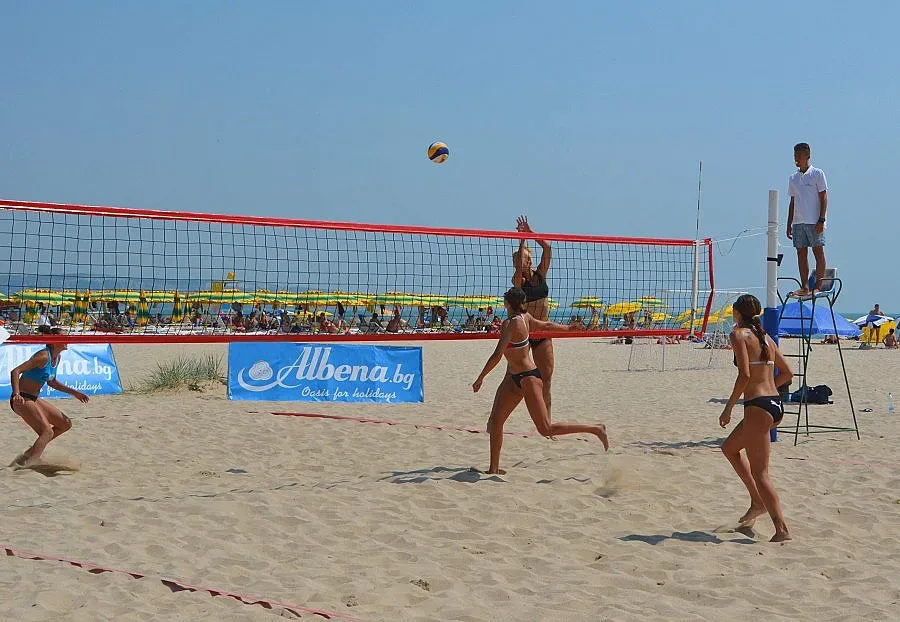 Във вторник награждават победителите от плажния волейбол в Албена