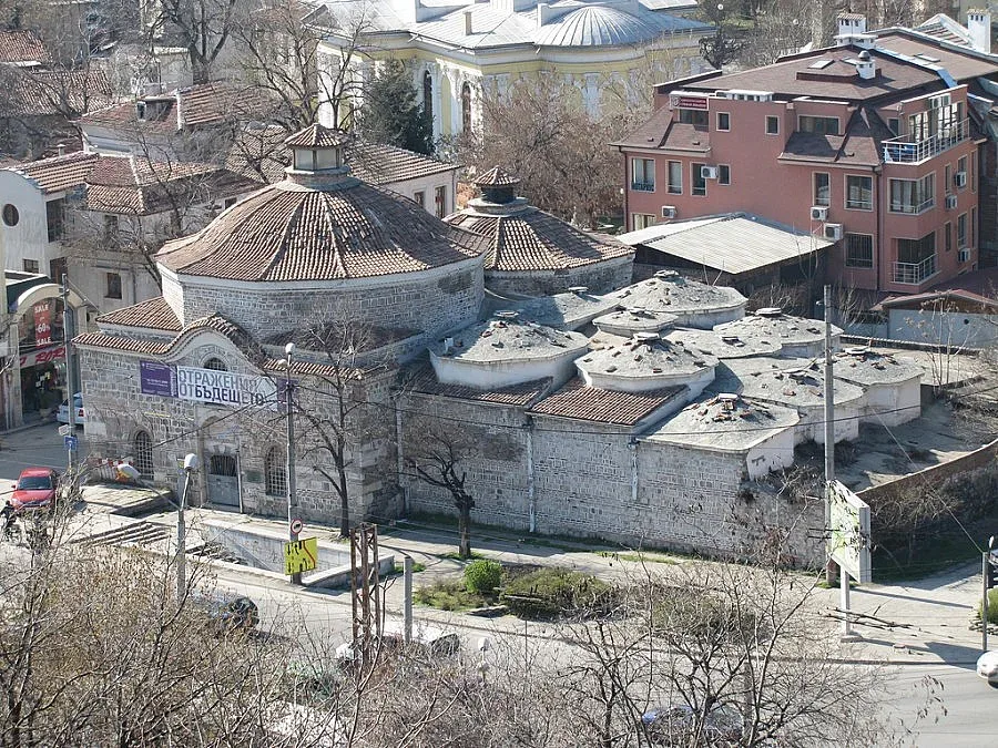 Мюсюлманското настоятелство в Пловдив си иска три имота